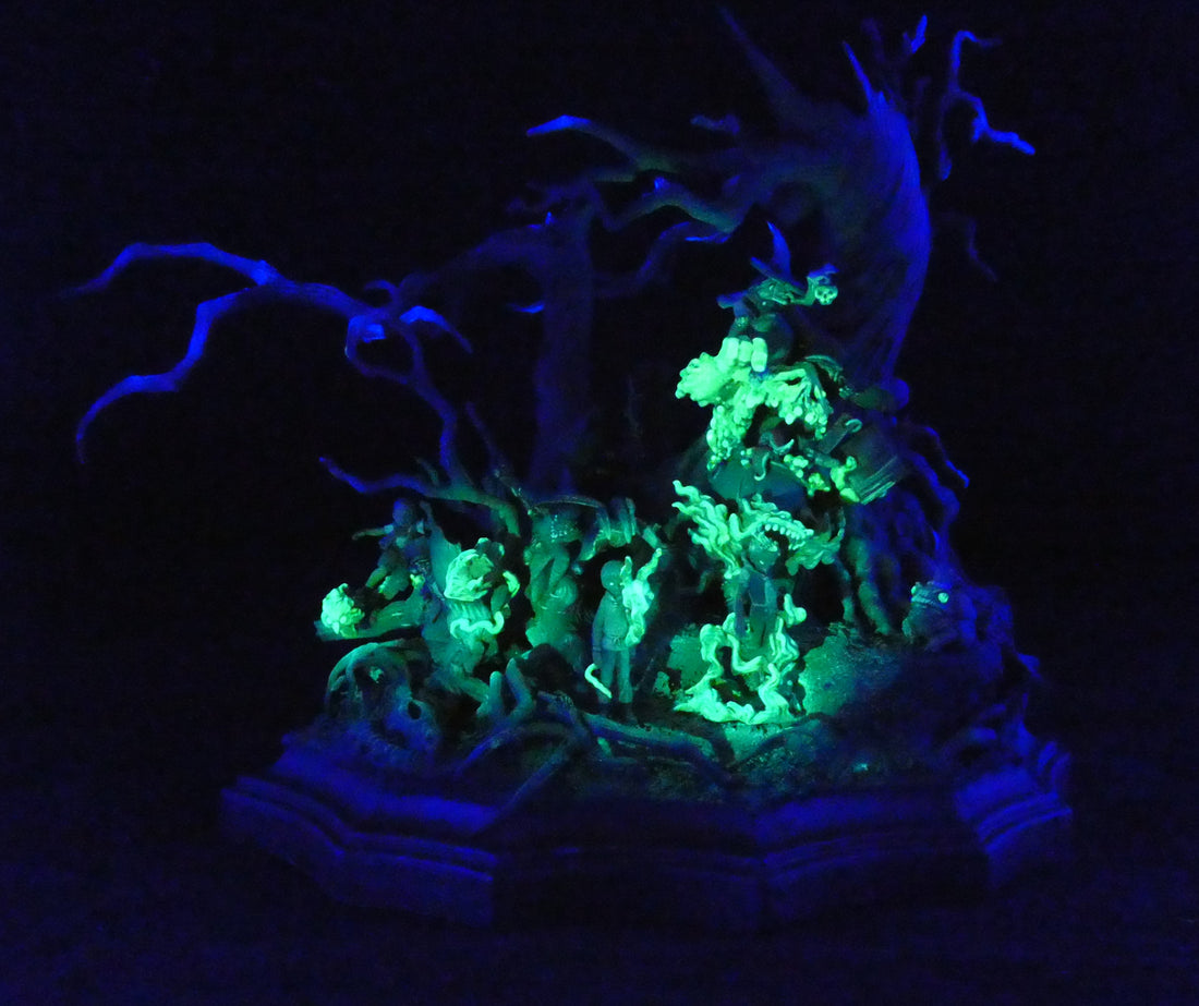 
                    
                      Limited edition Rotten Harvest Toil and Trouble Malifaux box set by Wyrd Miniatures featuring detailed miniatures and thematic packaging.
                    
                  