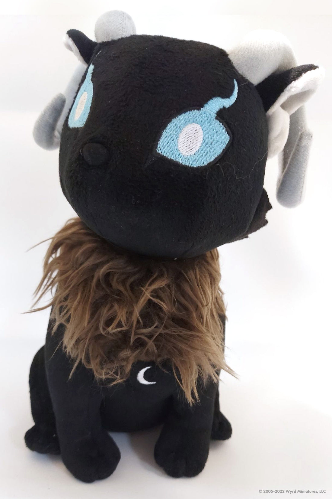 
                    
                      Wyrd Vagrantsong plush toy featuring Junk Cards character from the Vagrantsong game, soft and collectible plush doll.
                    
                  